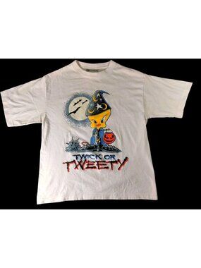Vtg 90s 1993 Twick Or Tweety Bird Halloween Graphic T Shirt L/XL Wizard Y2K